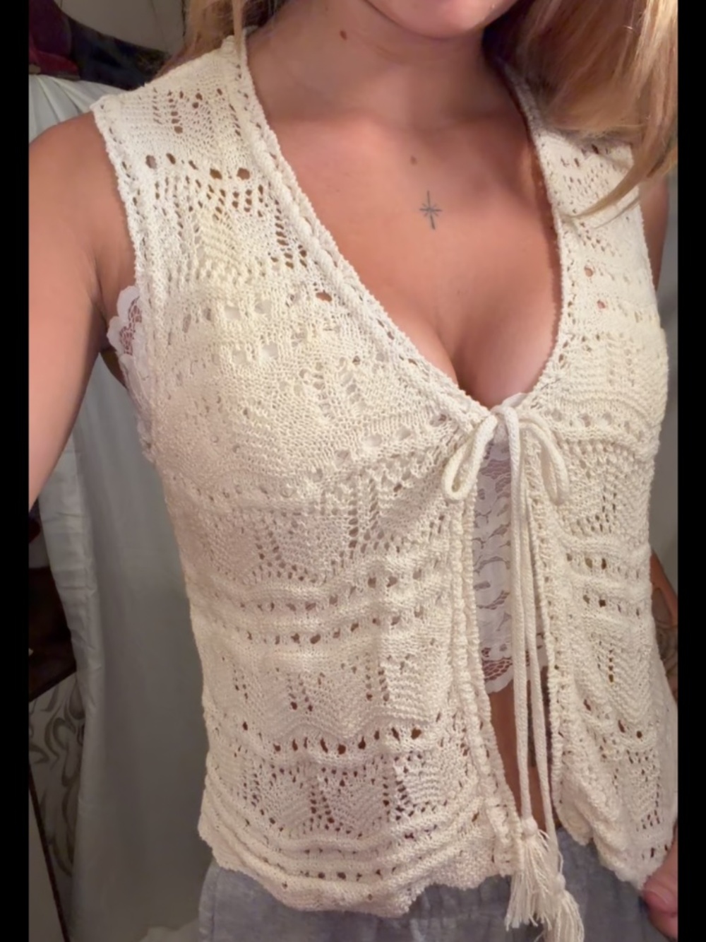 New american eagle crochet vest tie front tank top